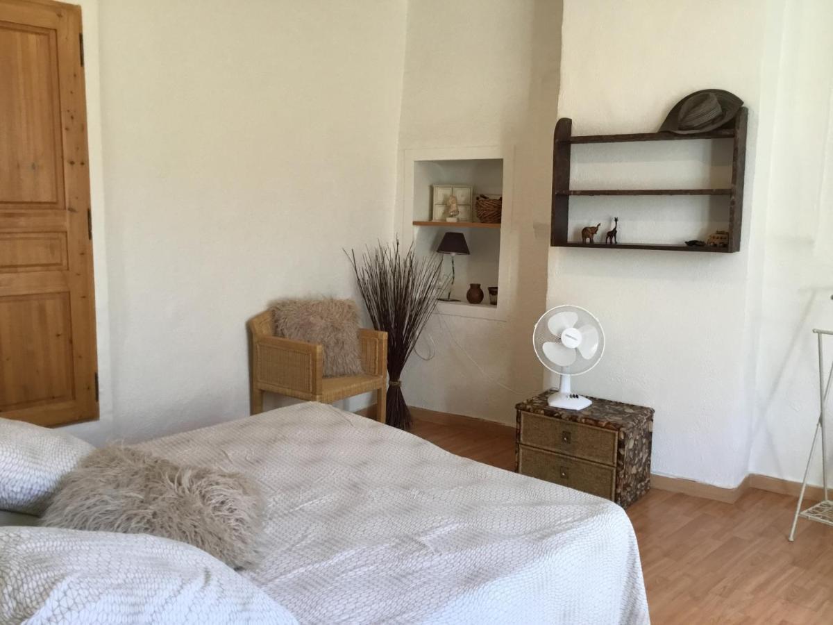 Agreable Maison De Village Provencal Volx ภายนอก รูปภาพ